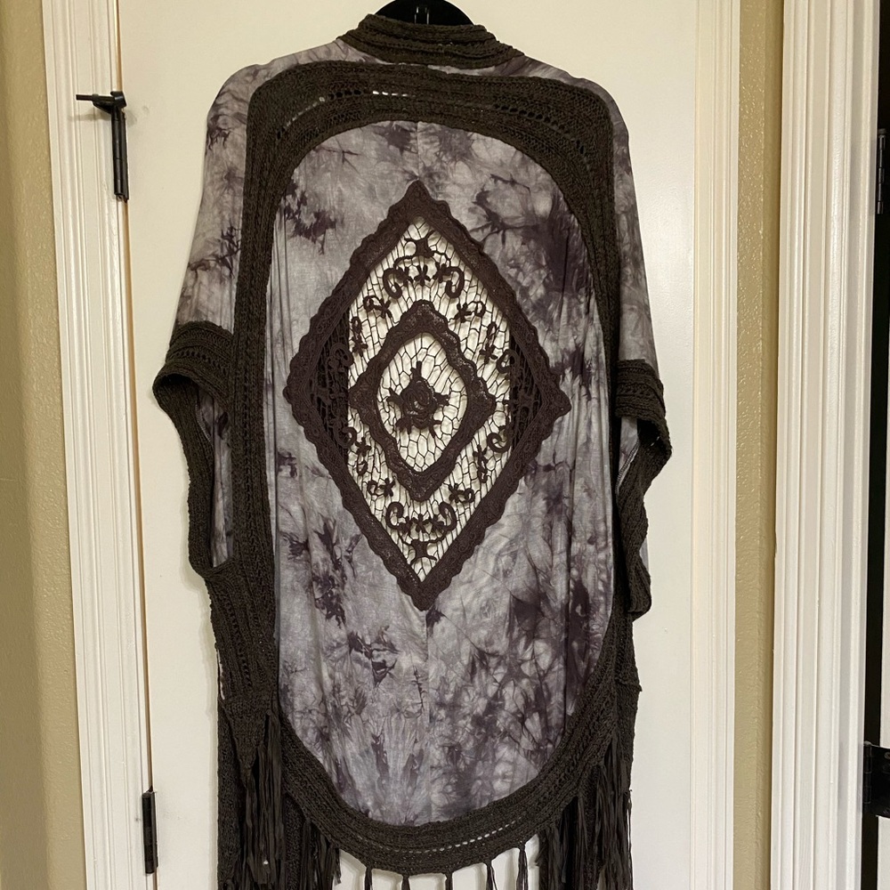 Cover Up - Picture 2 of 3